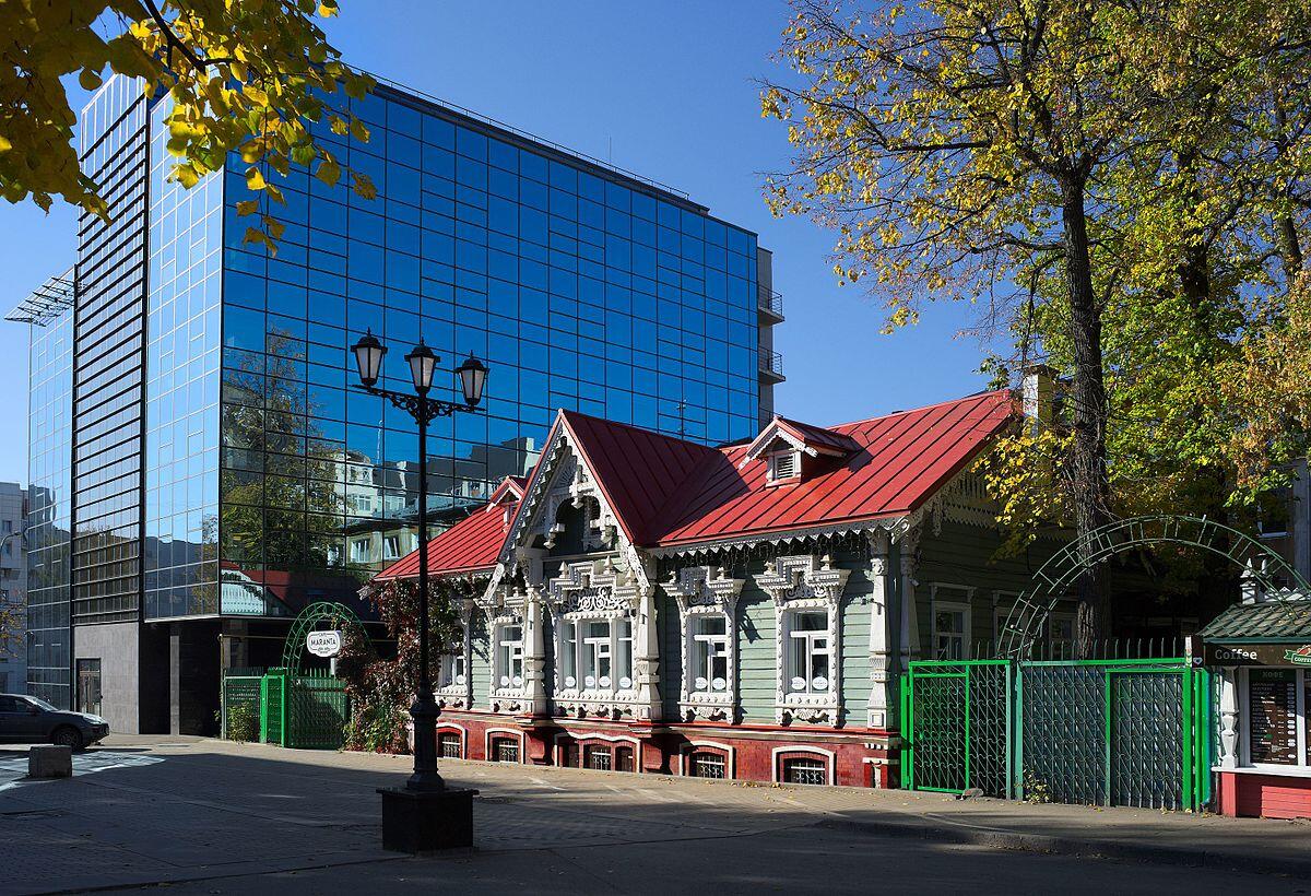 Резной домик Токаревой в Перми. Фото: Serg Zabolotskih / Wikimedia Commons