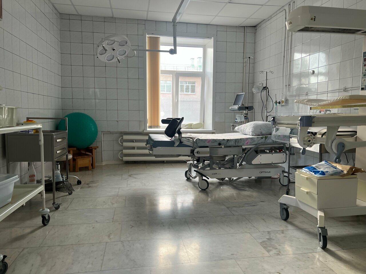 Сотрудницы роддома на Химмаше записали видеообращение против закрытия их отделения