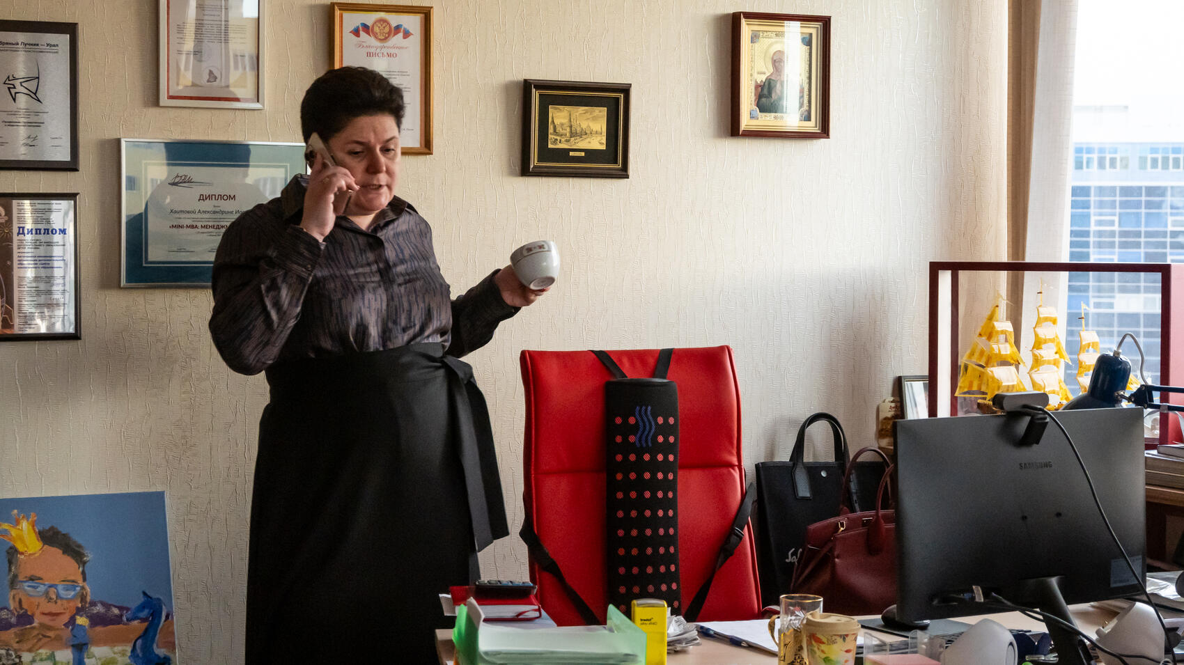 Александрина Хаитова в своем кабинете. Фото: It's My City