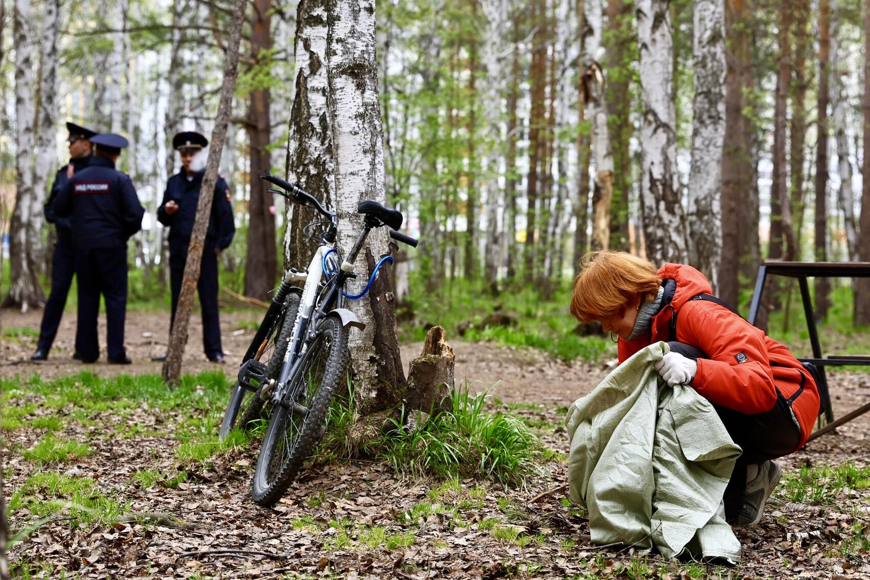 Субботник в Березовой роще в мае 2024 года