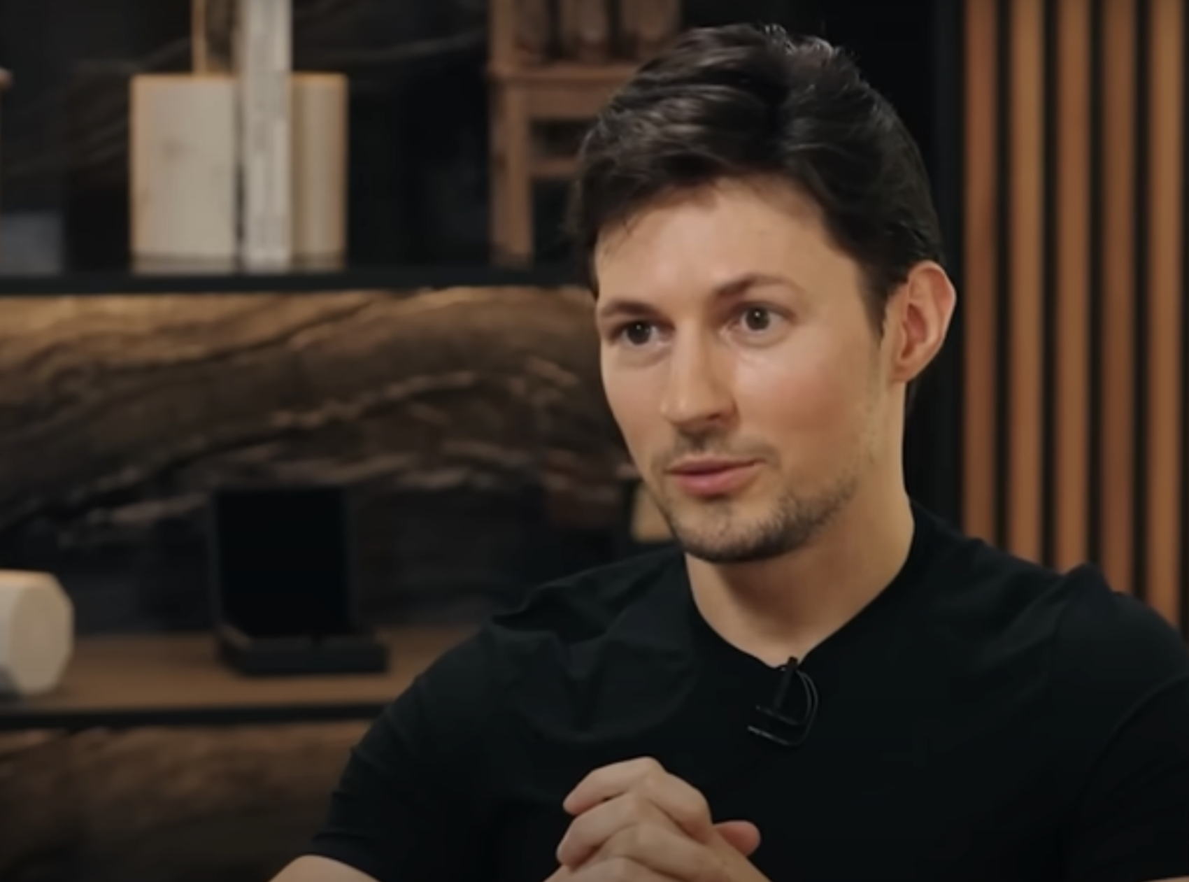 Фото: скриншот из интервью американскому журналисту Такеру Карлсону