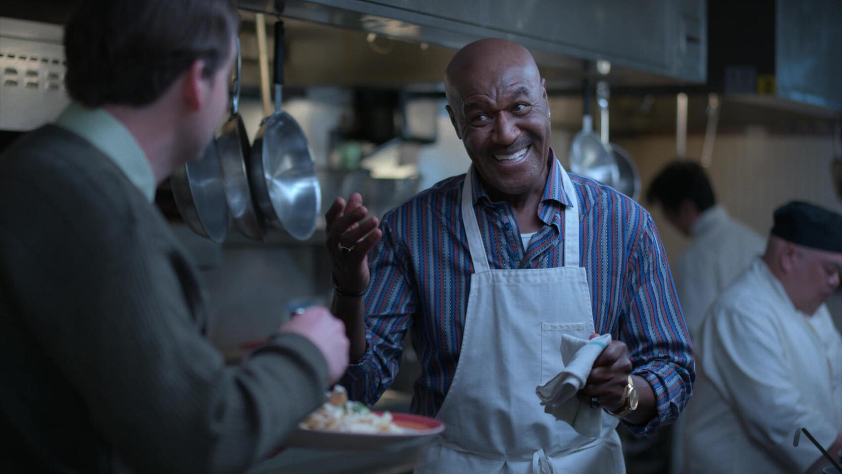 Кадр из сериала «Снова на воле»