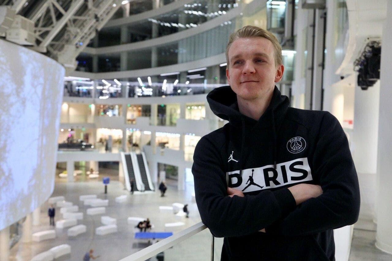 Артем Зверев