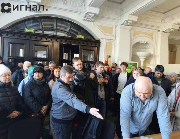 Представители «Союза  НТО» в мэрии. Фото: «Сигнал Урал»