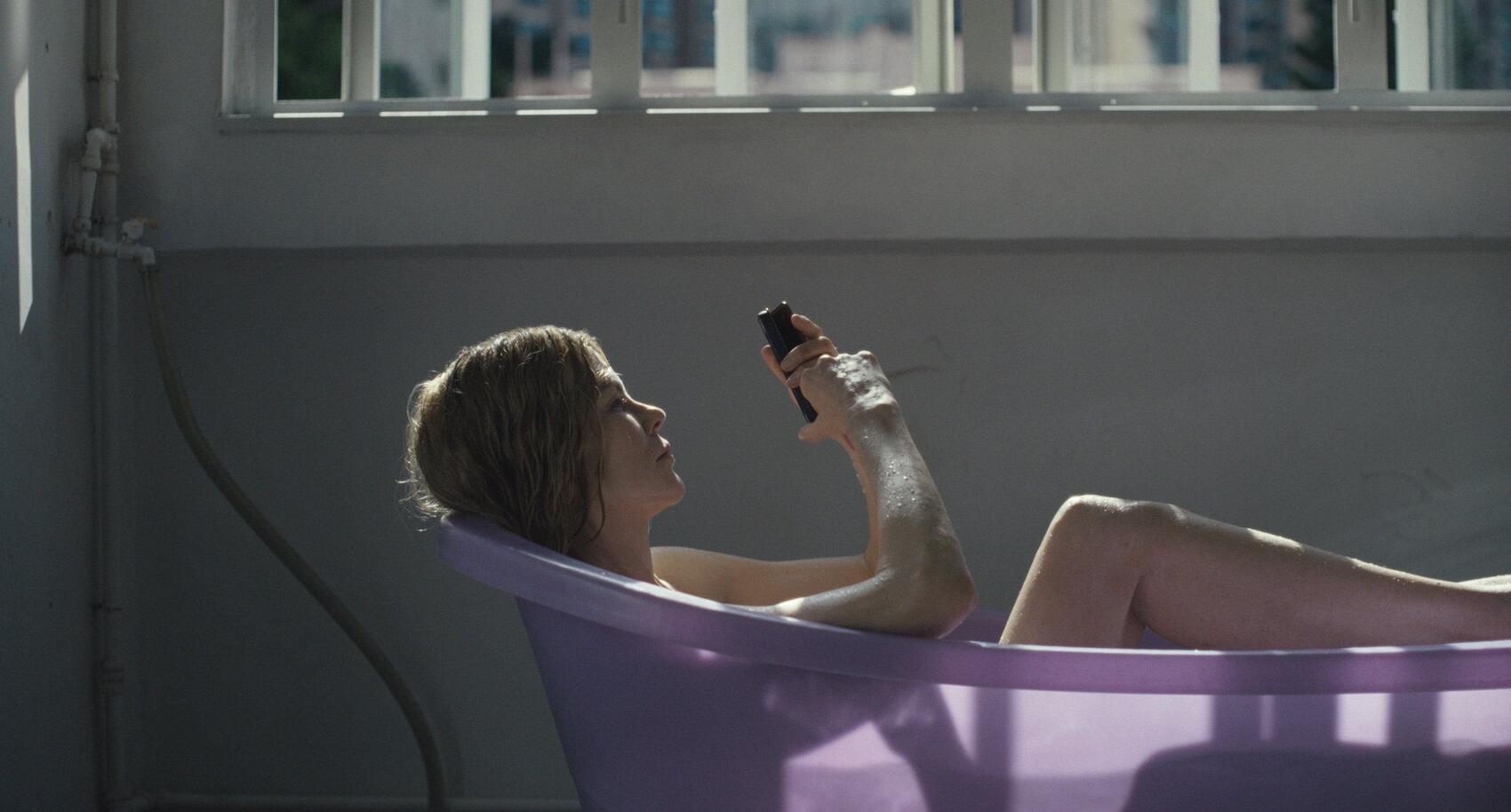 Кадр из сериала «Экспаты»