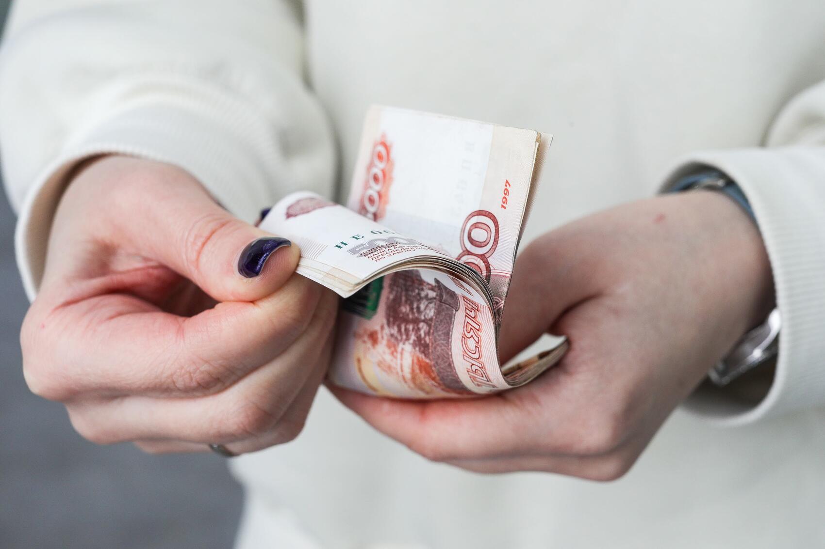 Свердловская область заняла одно из лидирующих мест в рейтинге по числу коррупционных увольнений чиновников